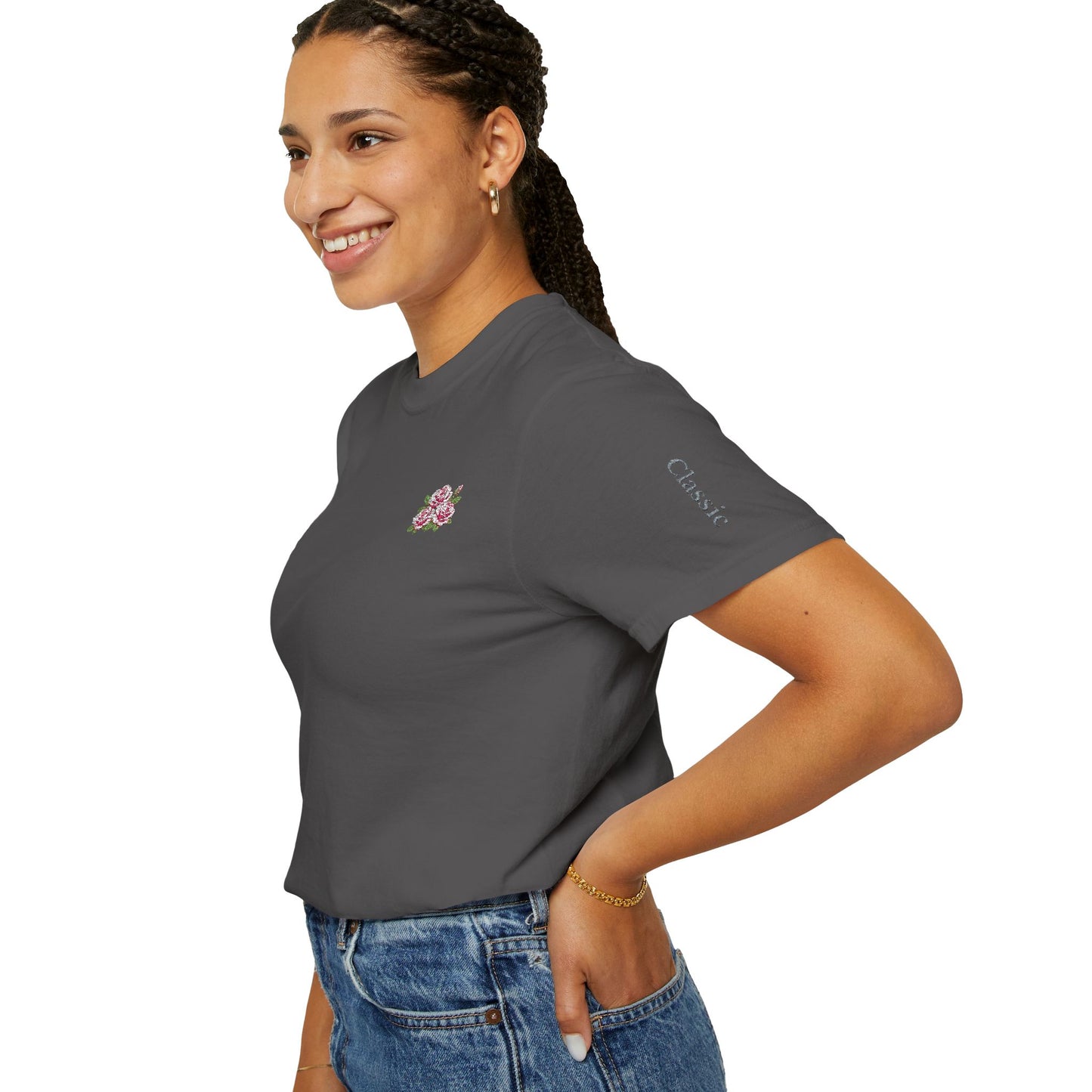 Simple Rose Bouquet Embroidered T-Shirt with Sleeve Detail