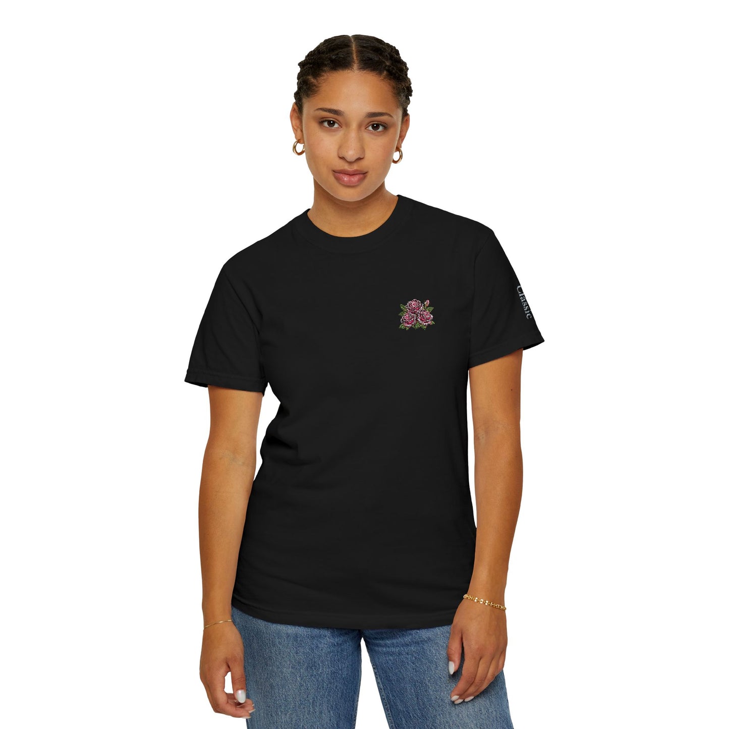 Simple Rose Bouquet Embroidered T-Shirt with Sleeve Detail