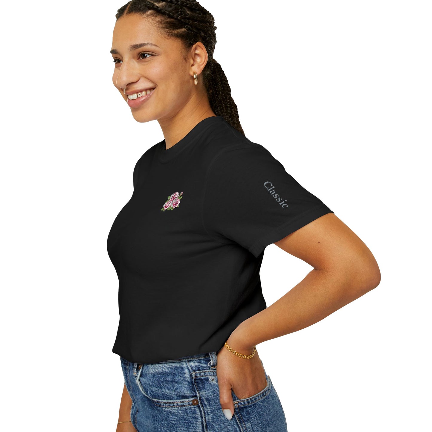 Simple Rose Bouquet Embroidered T-Shirt with Sleeve Detail